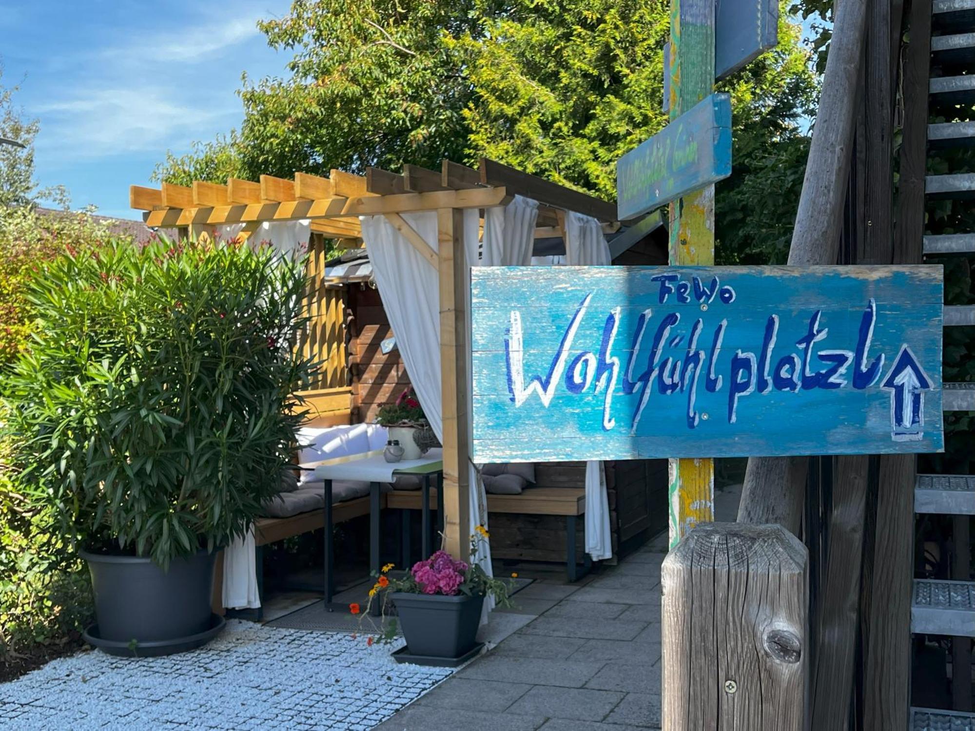 Apartment Wohlfuehlplatzl - Urgemuetlich & Ruhig Vogtareuth Eksteriør bilde